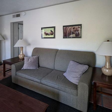 Tuscany Manor Palm Springs Eksteriør billede