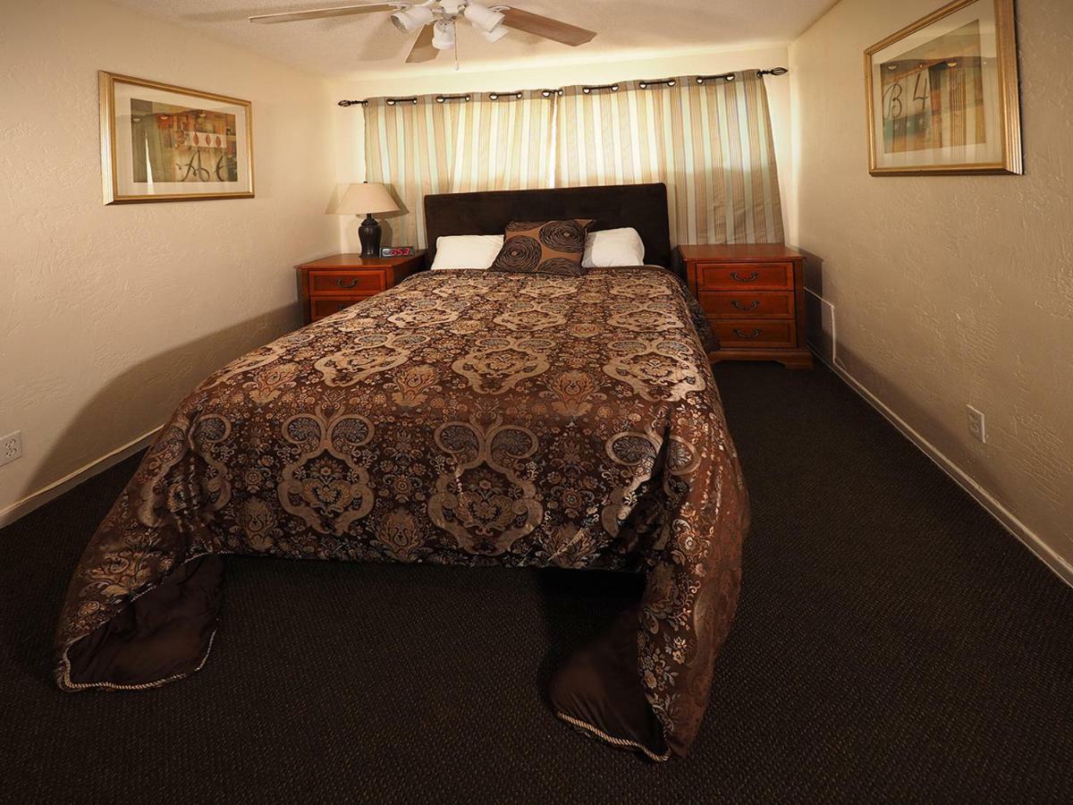 Tuscany Manor Palm Springs Eksteriør billede